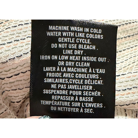 Julian & Mark Dobby Shirt M Off White Short Sleeve Stretch Textured Minimalist - Picture 5 of 6